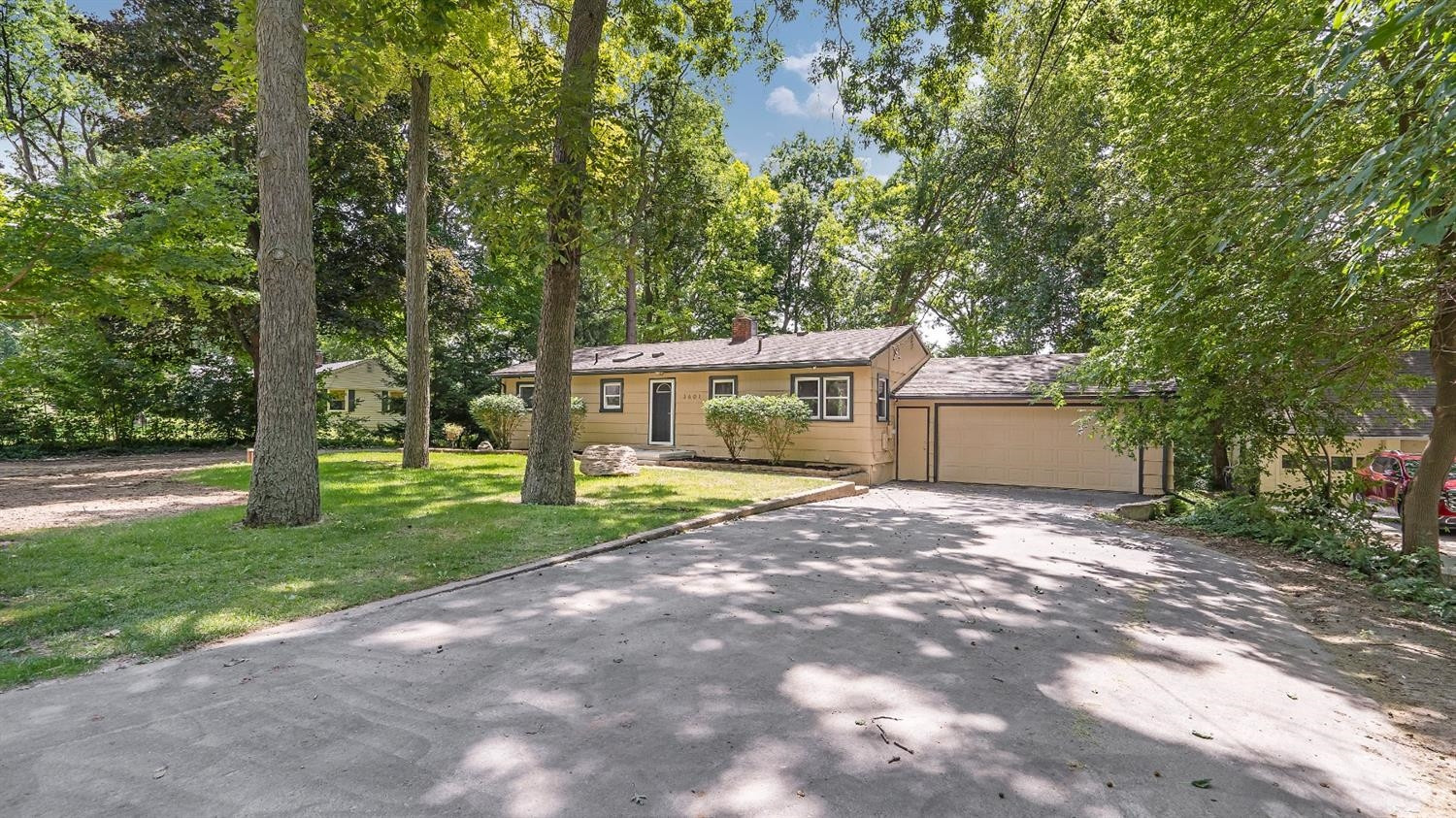 3601 Elizabeth Road Ann Arbor, MI 48103 - Photo 1 of 33 Photo 1