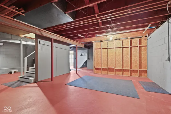 $439,000 | 9045 East 86th Street, Indianapolis, IN 46256