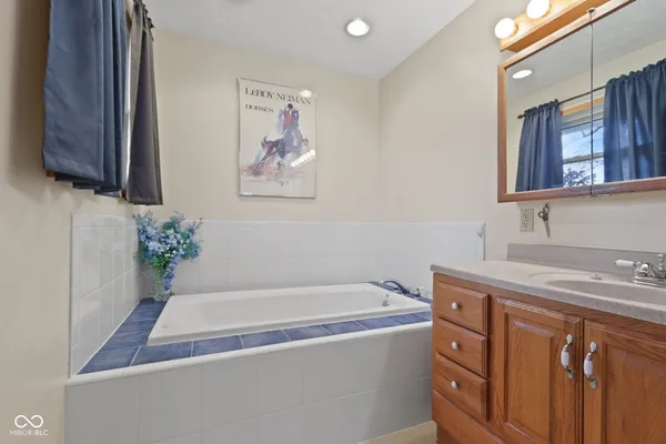 $439,000 | 9045 East 86th Street, Indianapolis, IN 46256