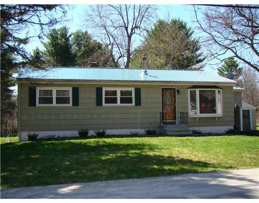 82 Alderwood Road Auburn, ME 04210 - Photo 1 of 20 Exterior Front.
