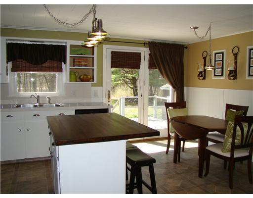 82 Alderwood Road Auburn, ME 04210 - Photo 6 of 20 Kitchen.