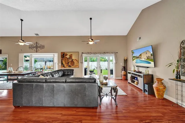 $825,000 | 14580 Fairfax Place, Davie, FL 33325