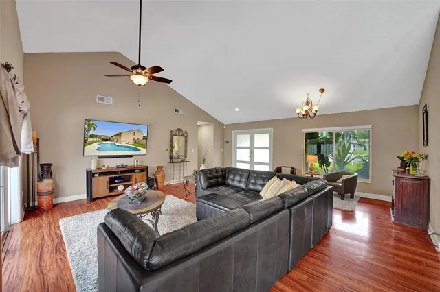 $825,000 | 14580 Fairfax Place, Davie, FL 33325