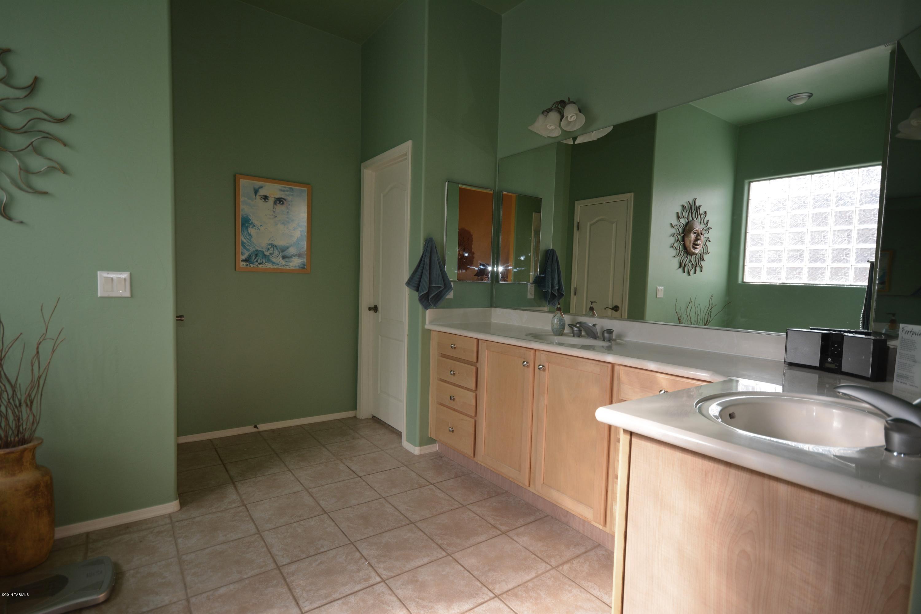 3505 South Desert Lantern Road Tucson, AZ 85735 - Photo 14 of 29
