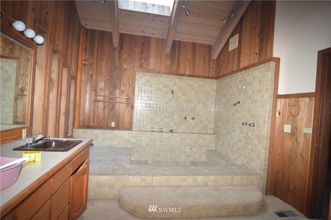 575 Waynes Ridge Circle Camano Island, WA 98282 - Photo 11 of 25 Gallery Image 11
