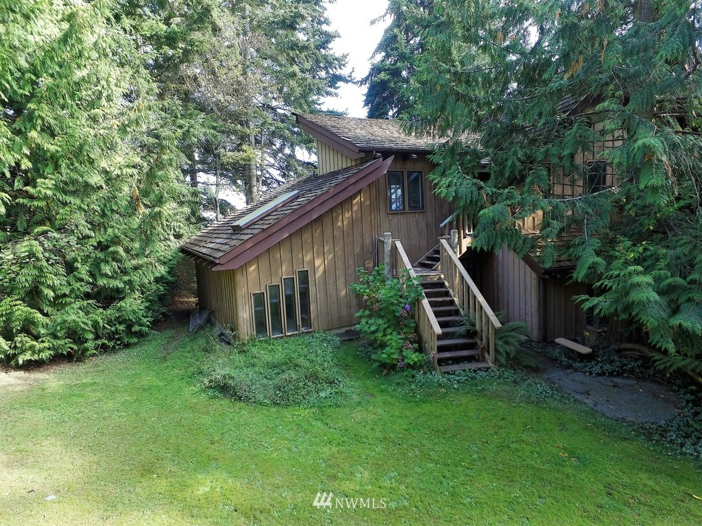 575 Waynes Ridge Circle Camano Island, WA 98282 - Photo 18 of 25 Gallery Image 18