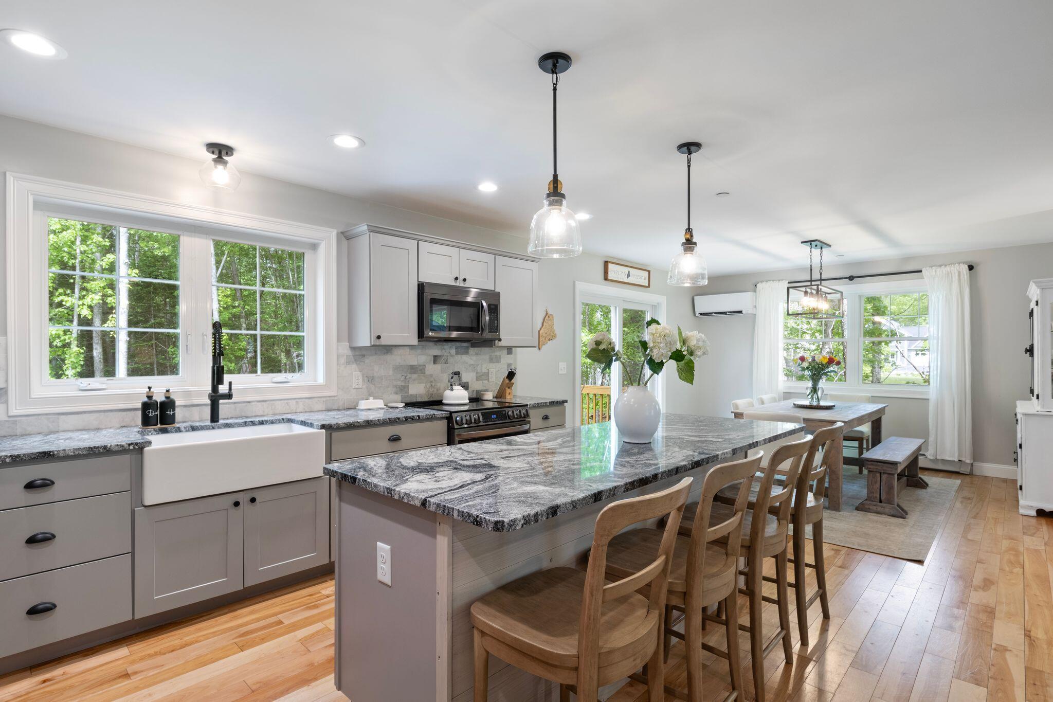 25 Leonards Way Windham, ME 04062 - Photo 10 of 61 25_Leonards_Way_045