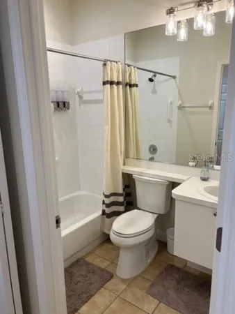 $2,700 | 8529 54th Ave Circle East, Bradenton, FL 34211