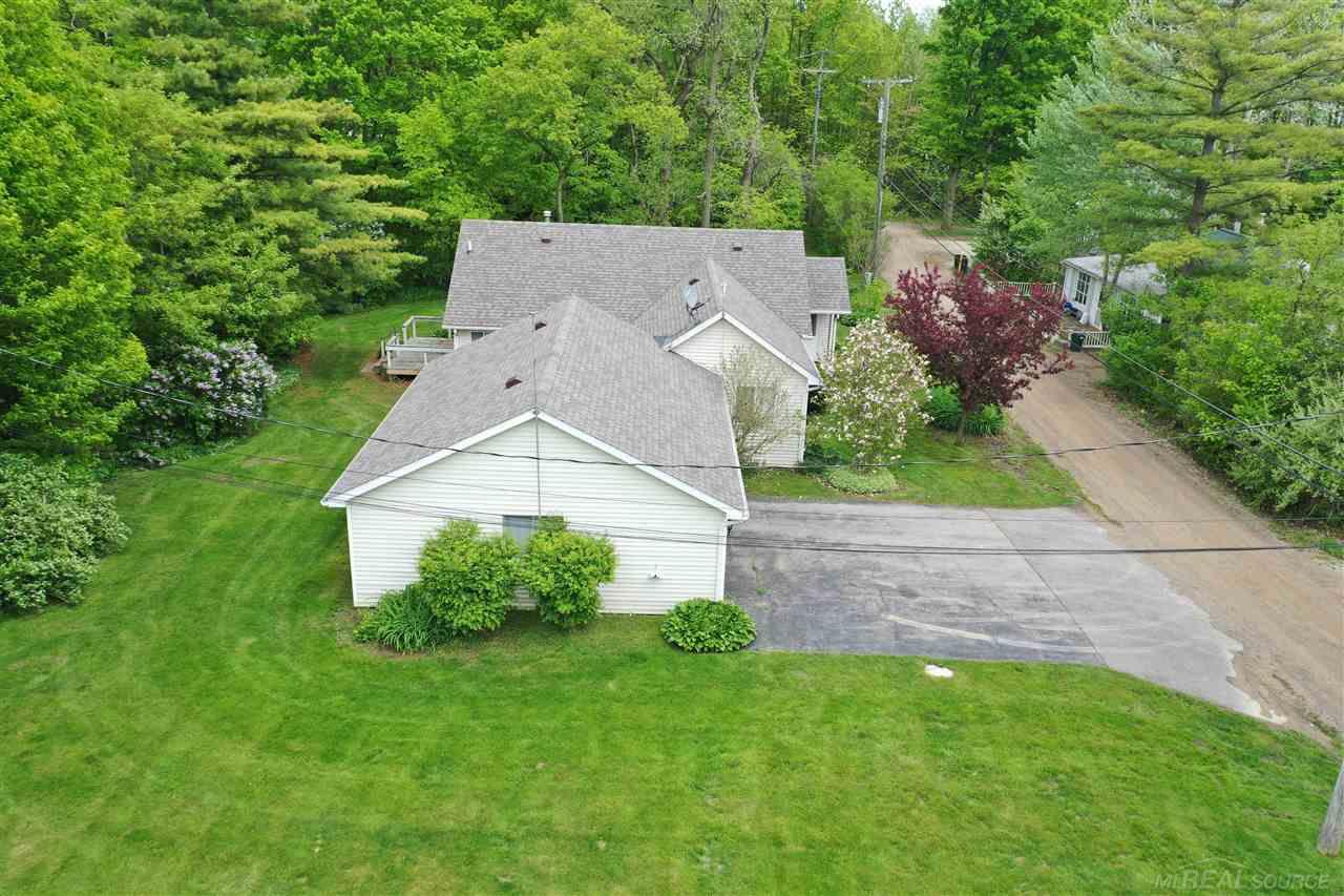 7369 Yale Road Lexington, MI 48450 - Photo 27 of 39 50076073-26.JPG