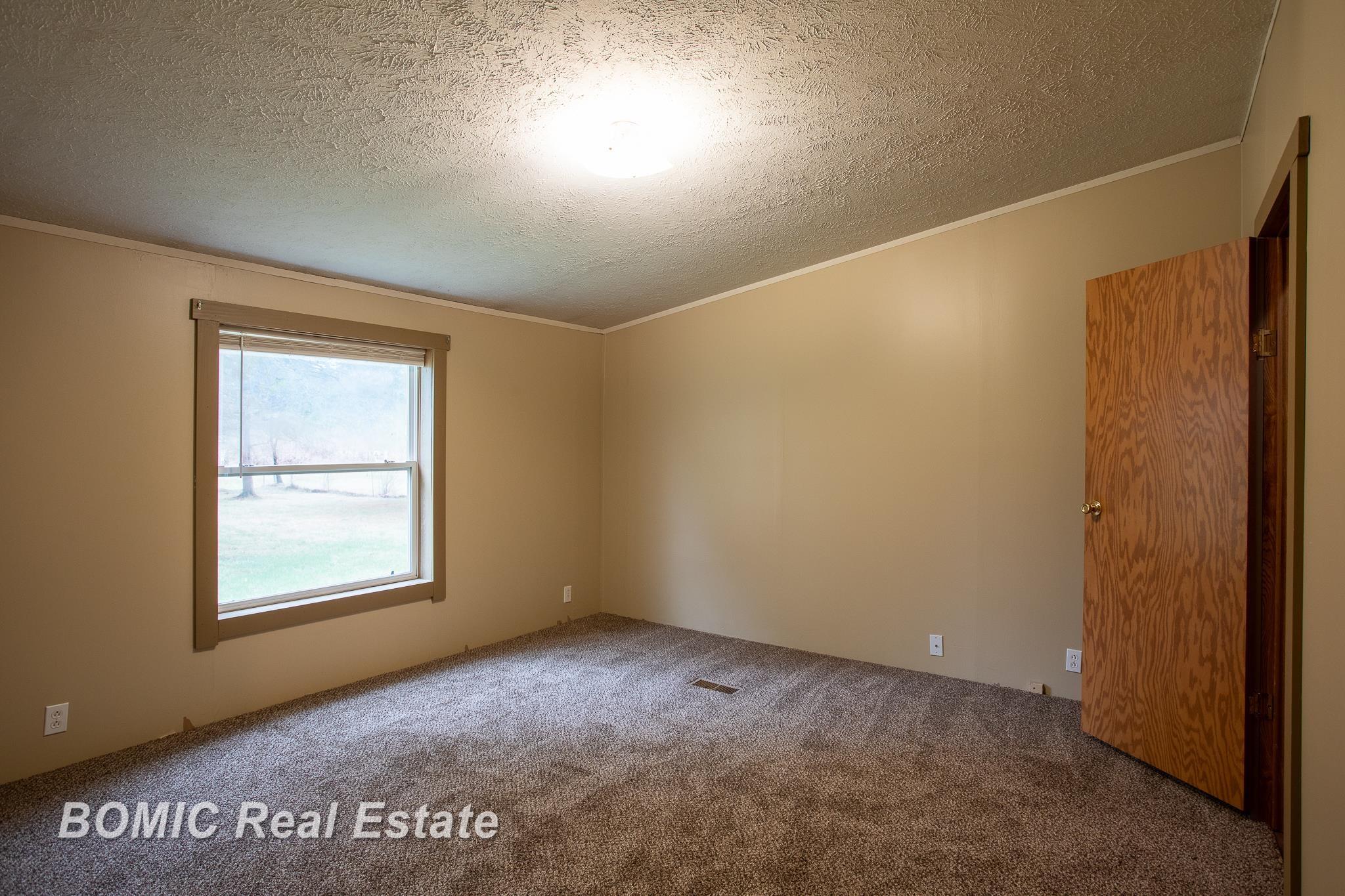 4562 Hanes Road Vassar, MI 48768 - Photo 6 of 21