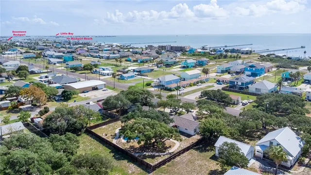$695,000 | 1219 South Church Street, Rockport, TX 78382