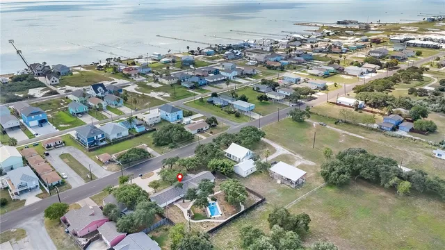$695,000 | 1219 South Church Street, Rockport, TX 78382