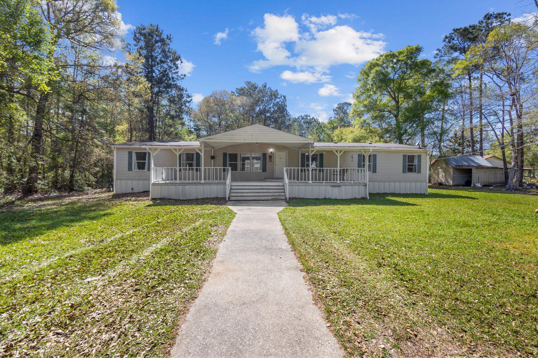 7307 North Linscomb Road Vidor, TX 77662 - Photo 1 of 1