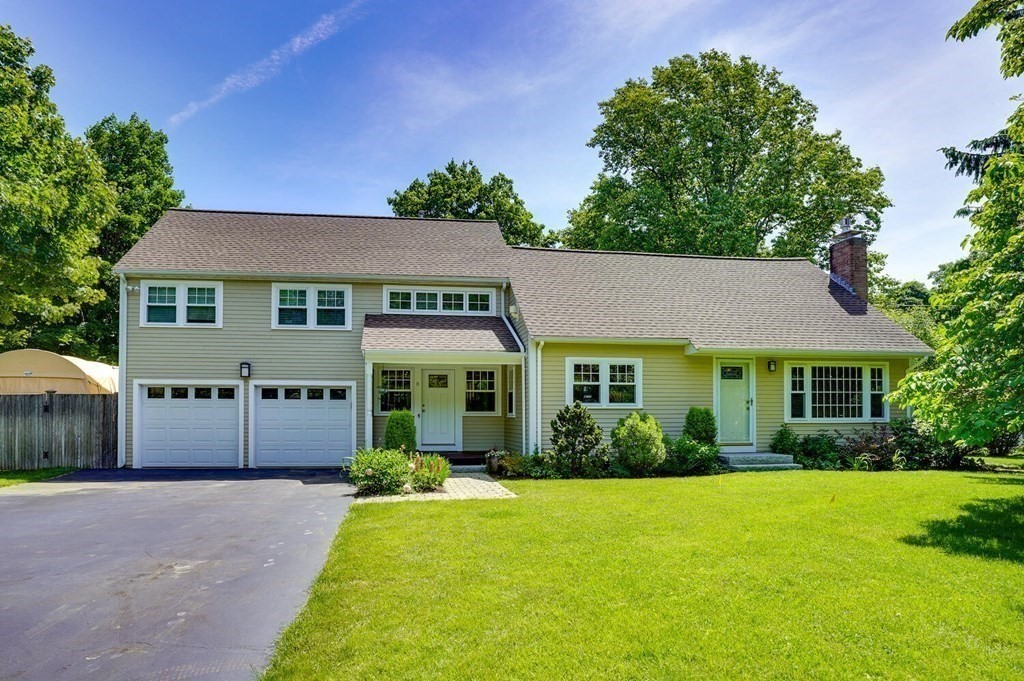 8 Westway Road Wayland, MA 01778 - Photo 1 of 38 Gallery Image 1