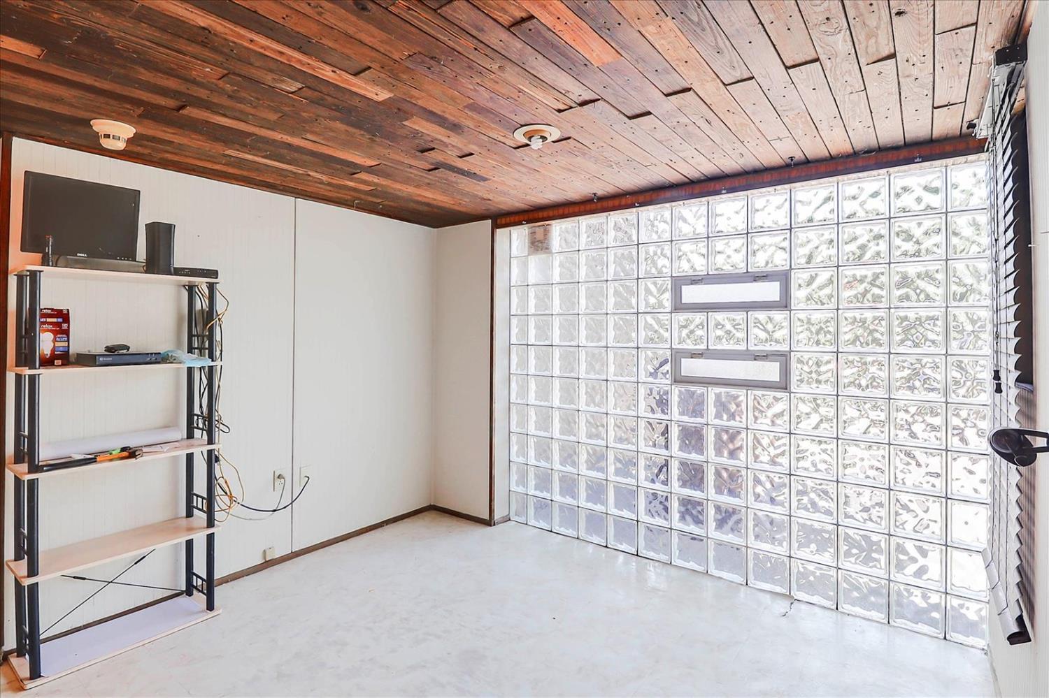 6400 Taylor Road Cincinnati, OH 45248 - Photo 17 of 26