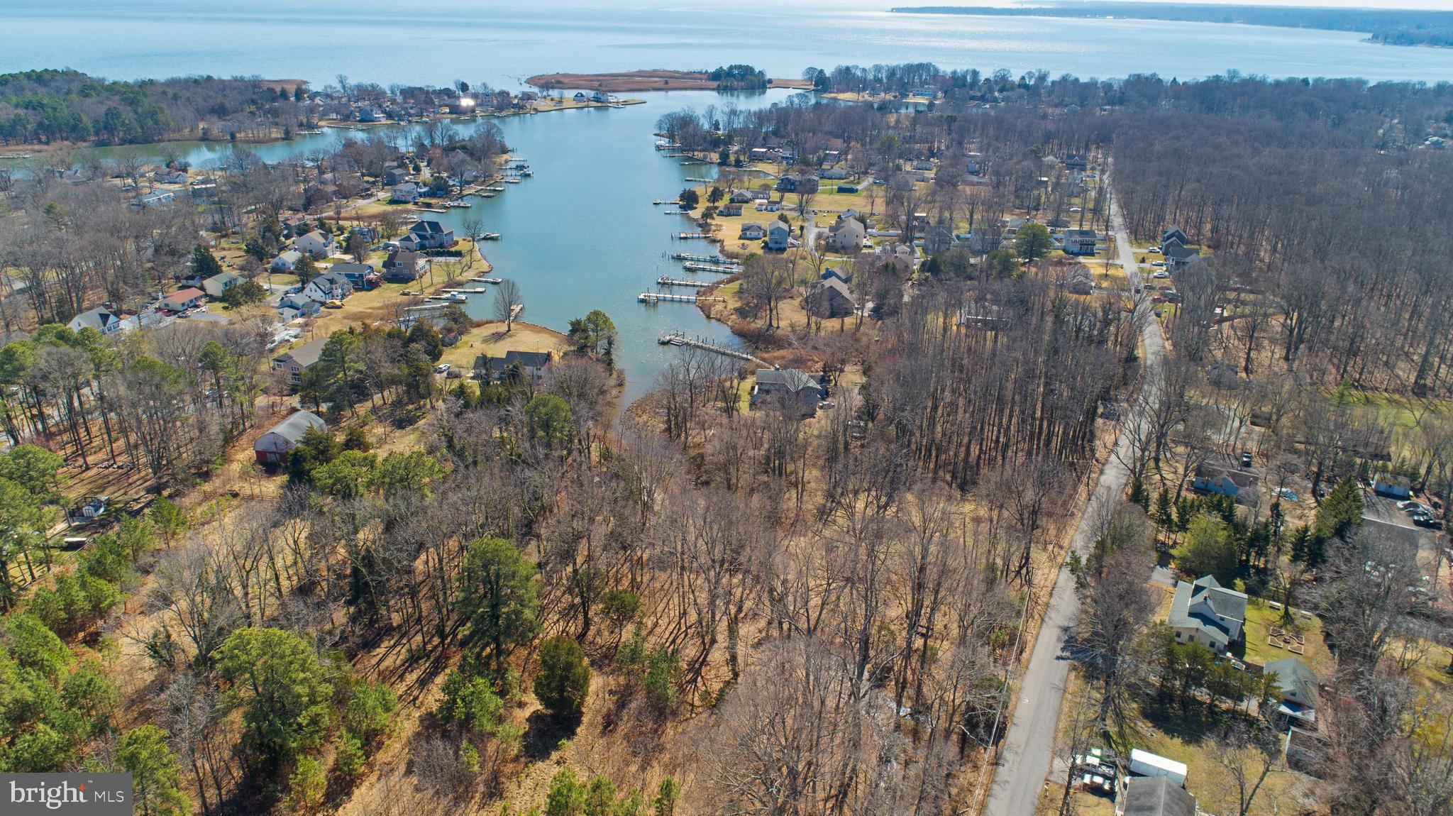 5911 Tyler Road Deale, MD 20751 - Photo 4 of 13 Private & Wooded