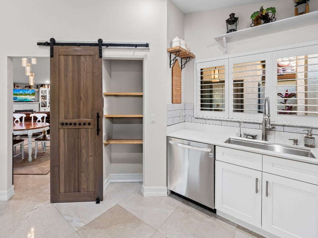 23313 Water Circle Boca Raton, FL 33486 - Photo 13 of 41