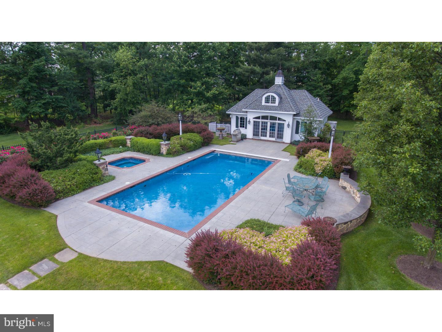 744 Fox Hollow Road Ambler, PA 19002 - Photo 4 of 10