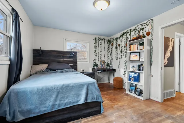 $249,000 | 16 Charles E Place, Battle Creek, MI 49015