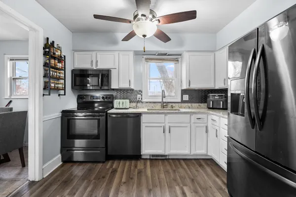 $239,000 | 16 Charles E Place, Battle Creek, MI 49015