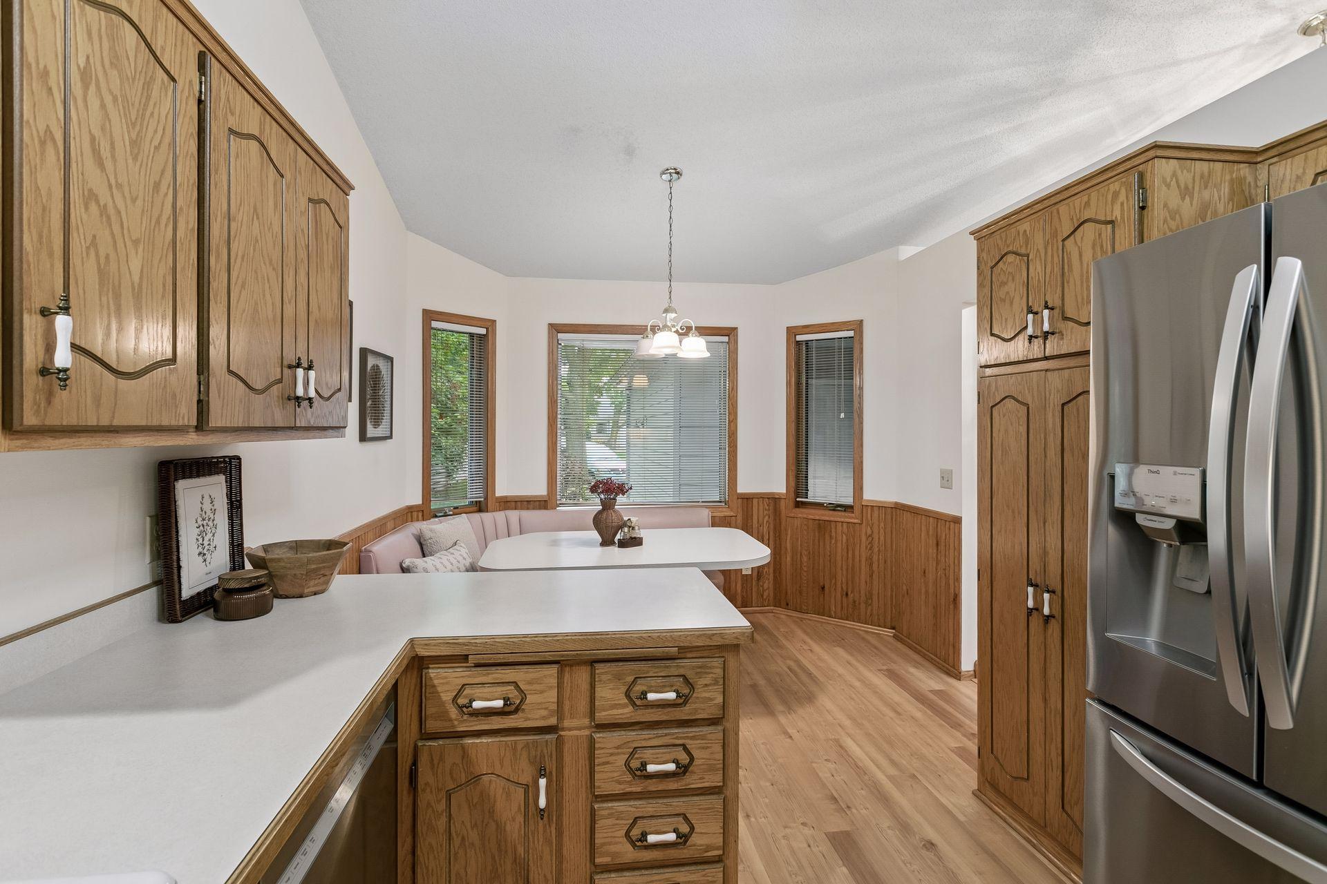 695 Emerald Ridge Roseville, MN 55113 - Photo 16 of 44 Gallery Image 16
