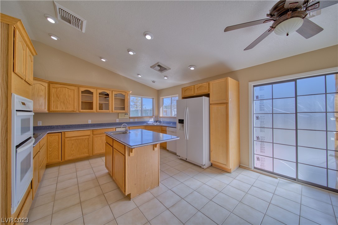 741 Intrepid Street Pahrump, NV 89048 - Photo 12 of 45 Gallery Image 12