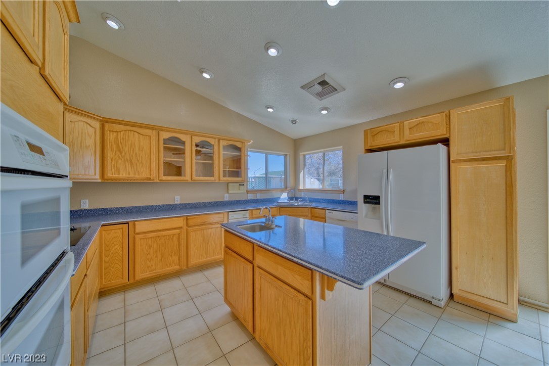 741 Intrepid Street Pahrump, NV 89048 - Photo 14 of 45 Gallery Image 14