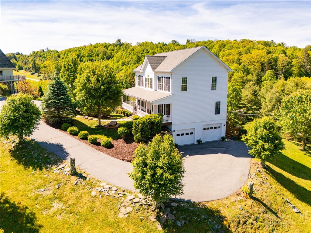 200 Fred's Drive Boone, NC 28607 - Photo 3 of 41