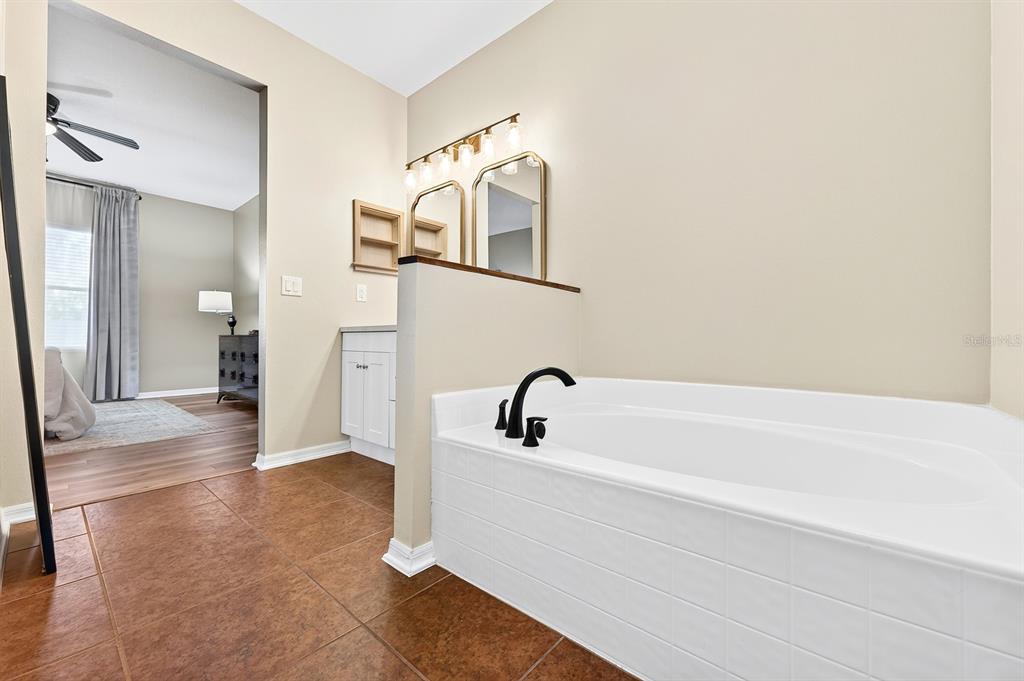 233 West Fiesta Key Loop DeLand, FL 32720 - Photo 16 of 28 Gallery Image 16