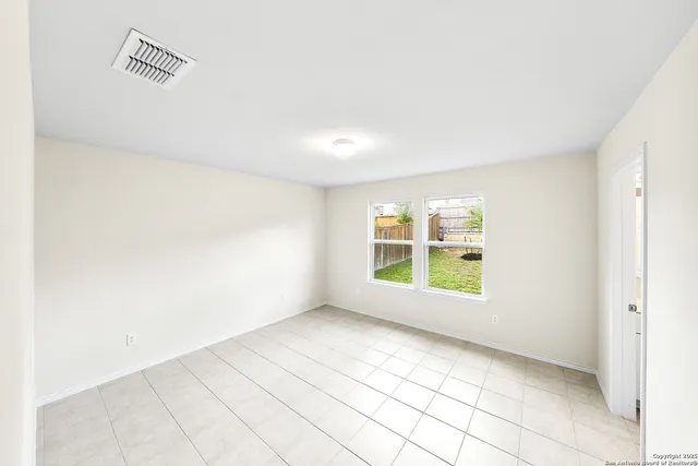 $2,095 | 314 Floating Feather, San Antonio, TX 78260