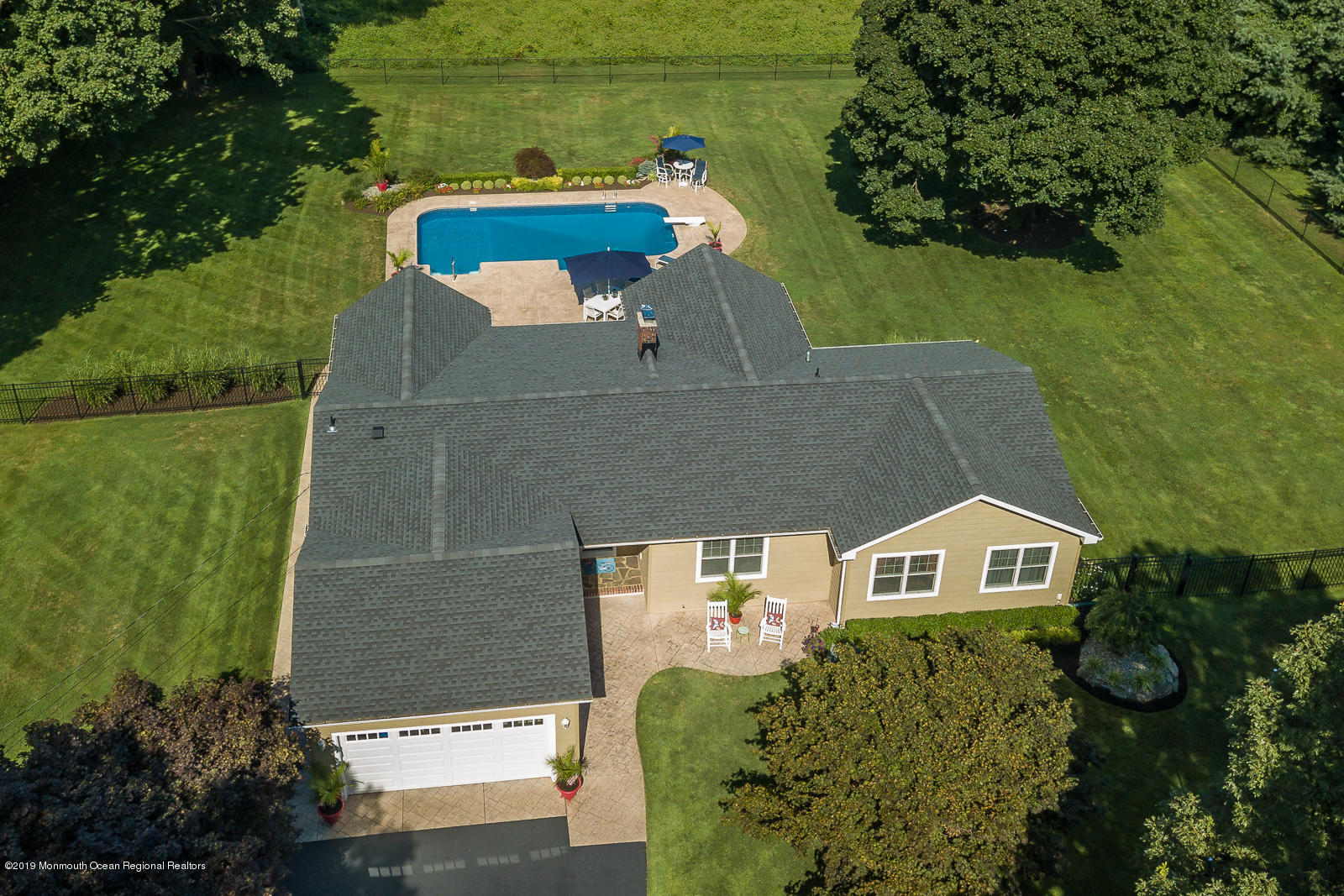 107 Woodgate Road Middletown, NJ 07748 - Photo 3 of 39 Meticulous Home