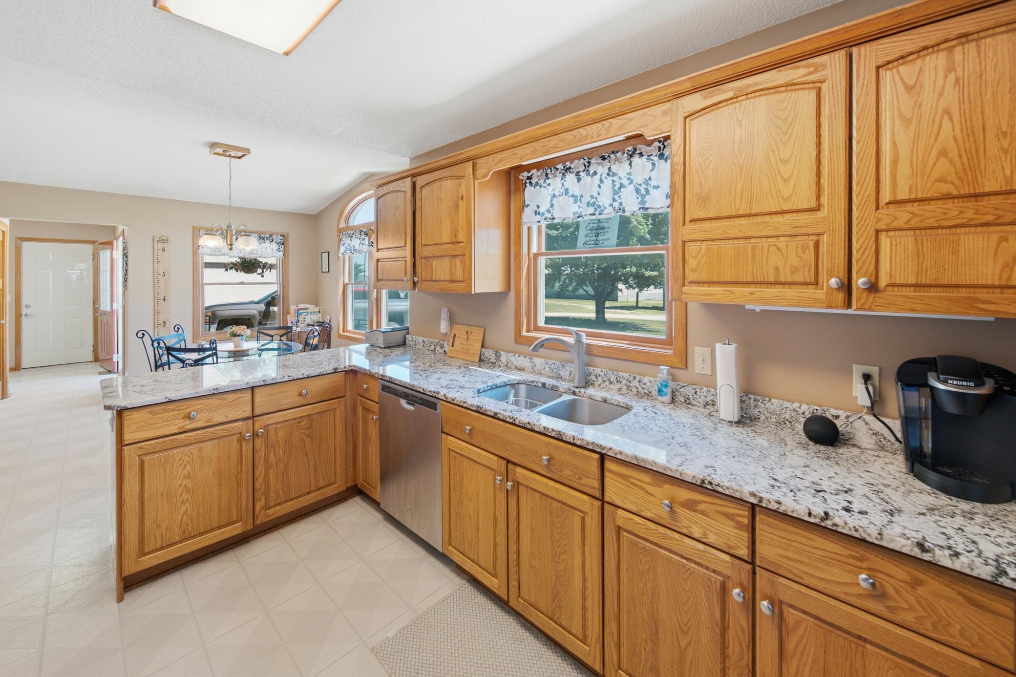 7524 58th Street Northeast Rochester, MN 55906 - Photo 10 of 59