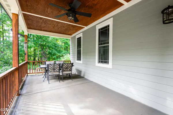 $789,500 | 698 Maple Springs Lane, Bear Creek, NC 27207