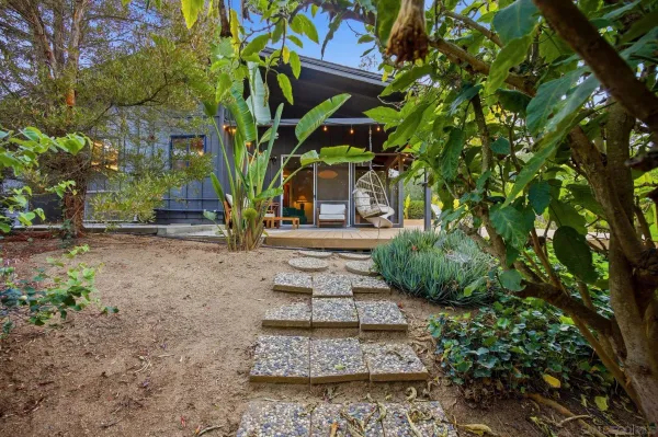 $1,050,000 | 1010 Quail Creek Road, Fallbrook, CA 92028