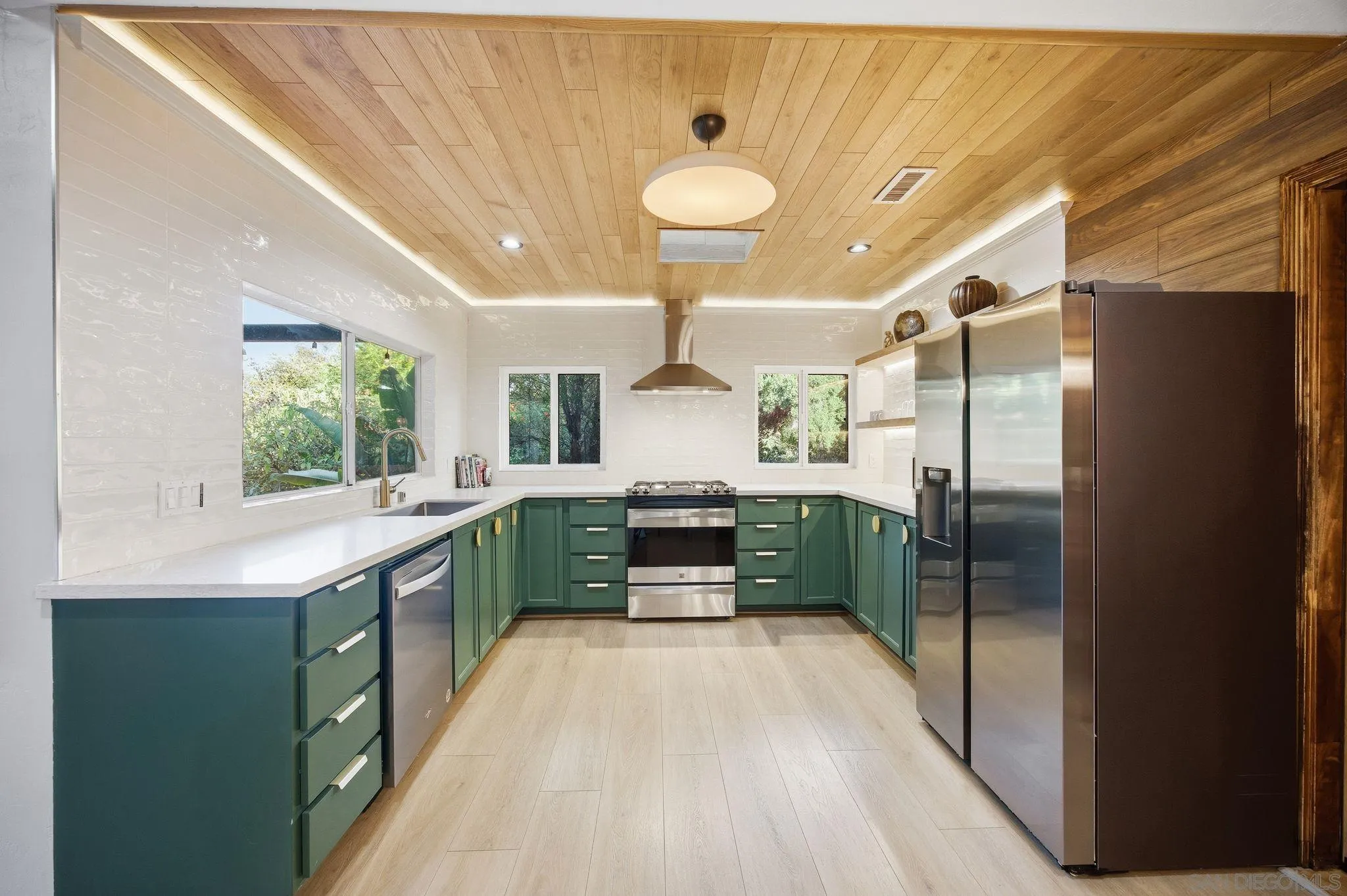 1010 Quail Creek Road Fallbrook, CA 92028 - Photo 5 of 53