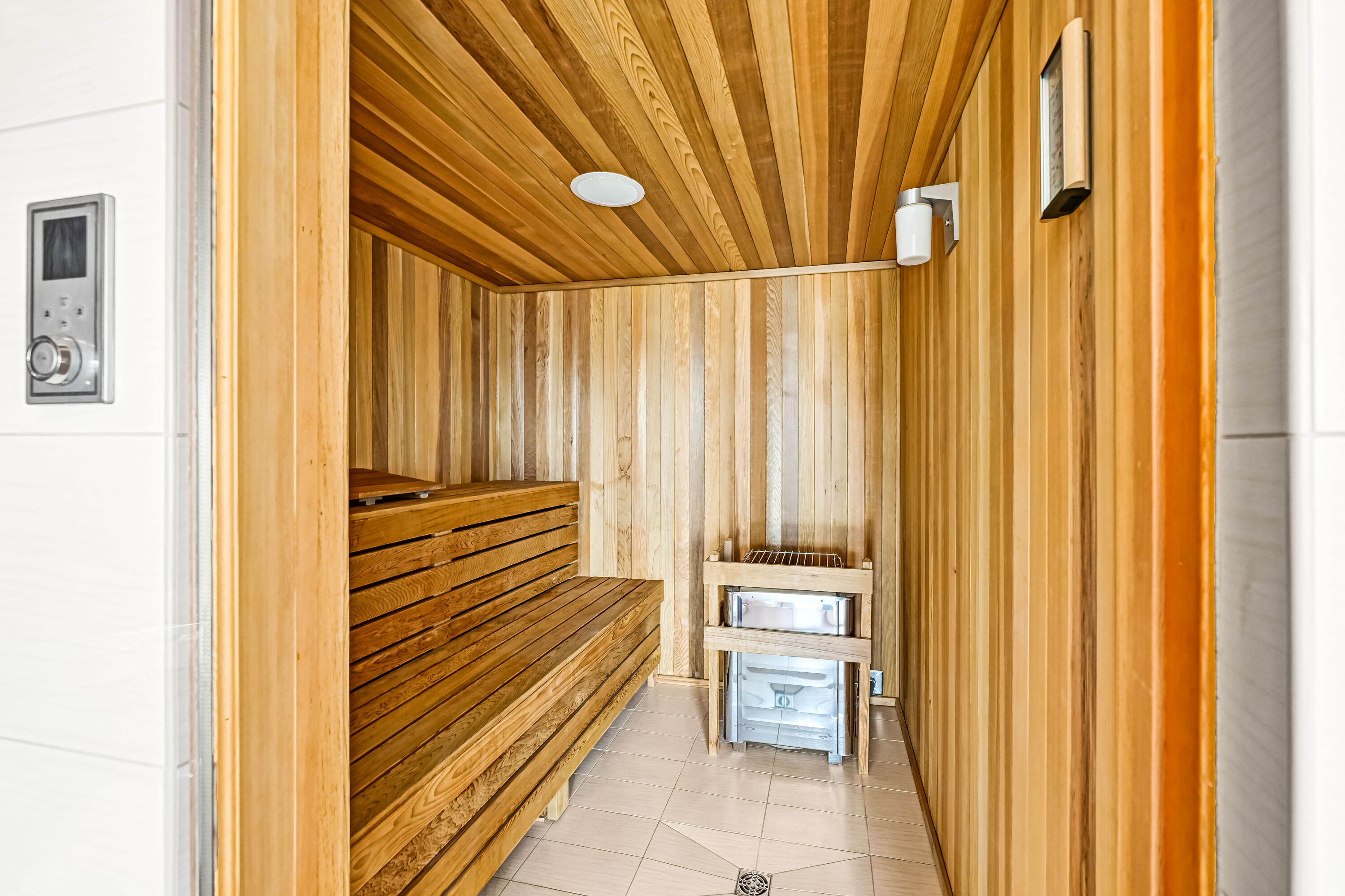 601 East Ogden Avenue, Unit 906 Milwaukee, WI 53202 - Photo 19 of 31 Private Sauna