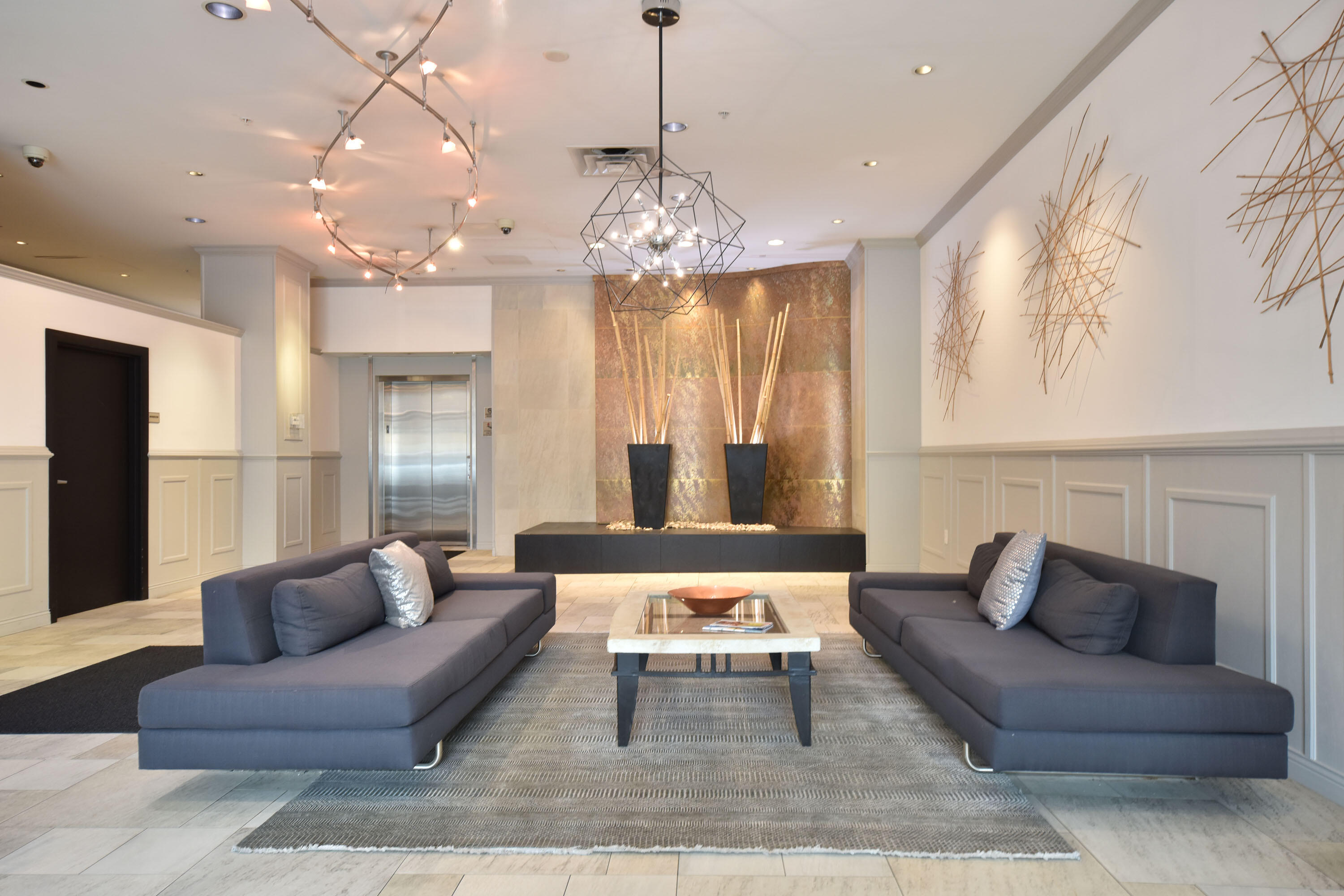 601 East Ogden Avenue, Unit 906 Milwaukee, WI 53202 - Photo 27 of 31 601 Lofts Common Lobby