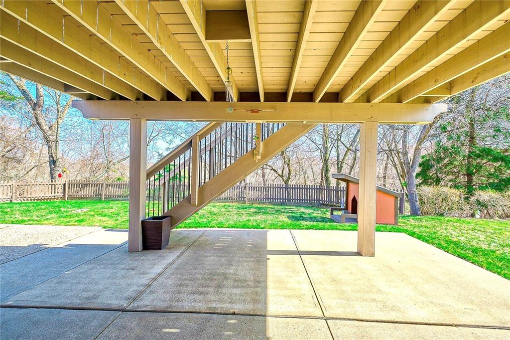 8542 Ridgemont Road Pittsburgh, PA 15237 - Photo 23 of 25 Gallery Image 23