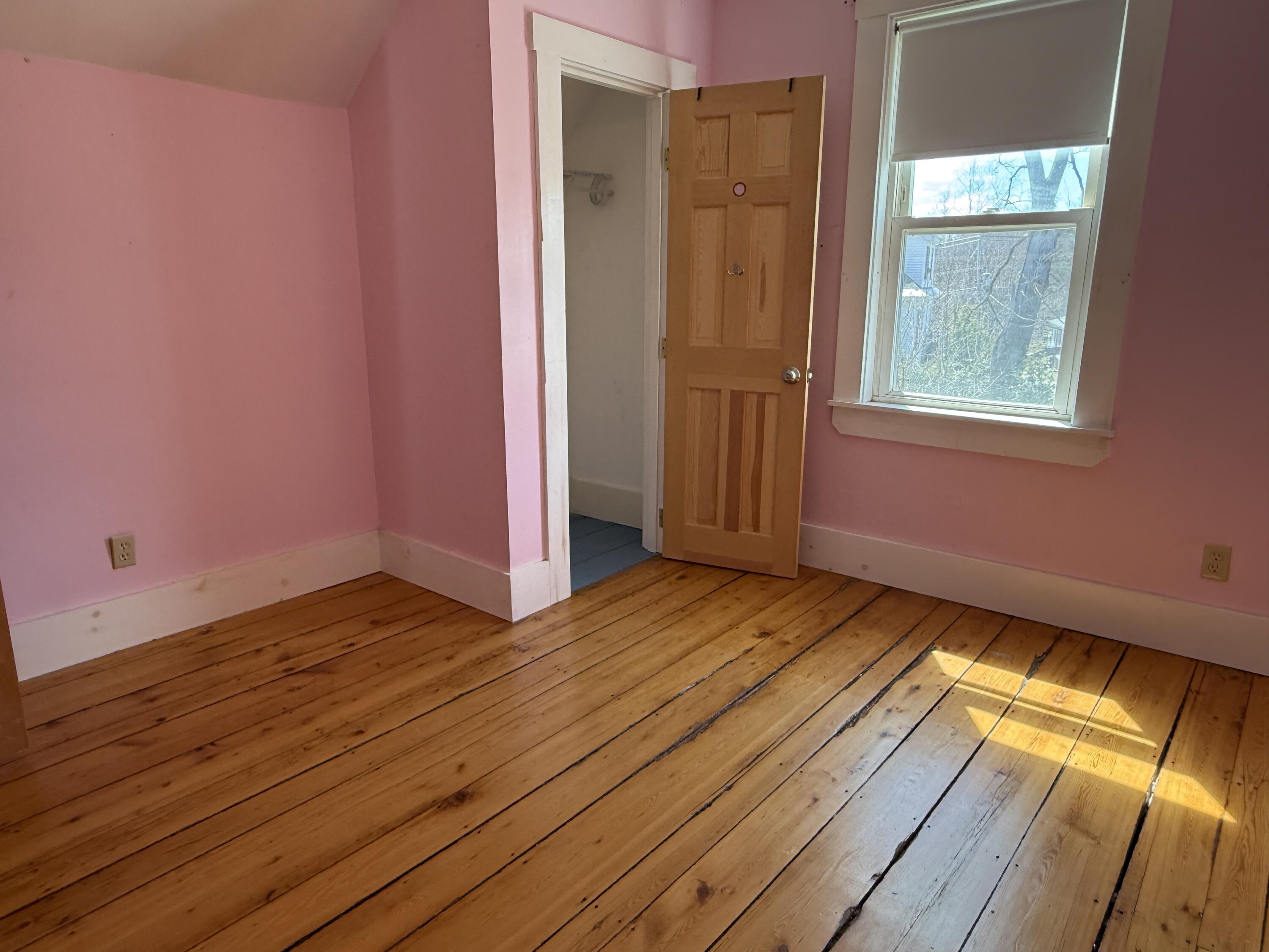 37 Hamlin Street Orono, ME 04473 - Photo 27 of 35 29