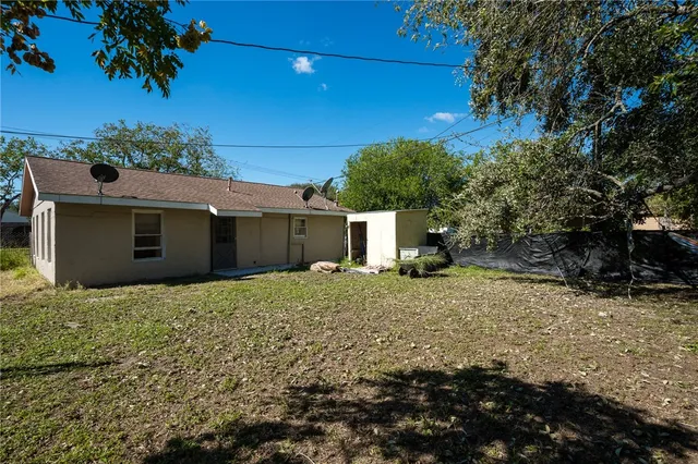 $239,000 | 2475 Avenue Avenue East, Ingleside, TX 78362