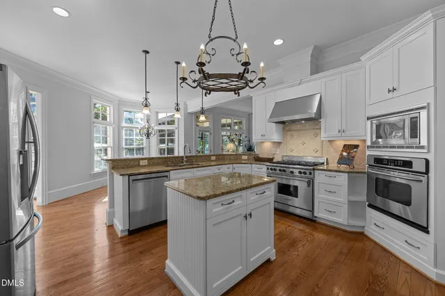$1,398,500 | 10101 Lobley Hill Lane, Raleigh, NC 27613
