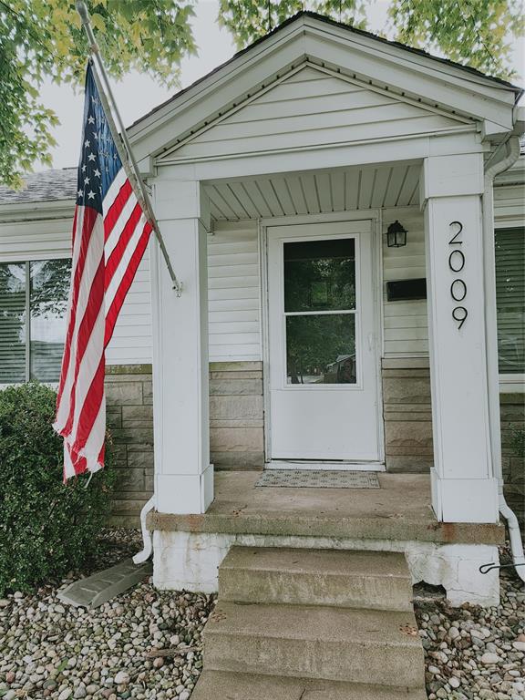 2009 Beam Road Columbus, IN 47201 - Photo 1 of 26 Gallery Image 1