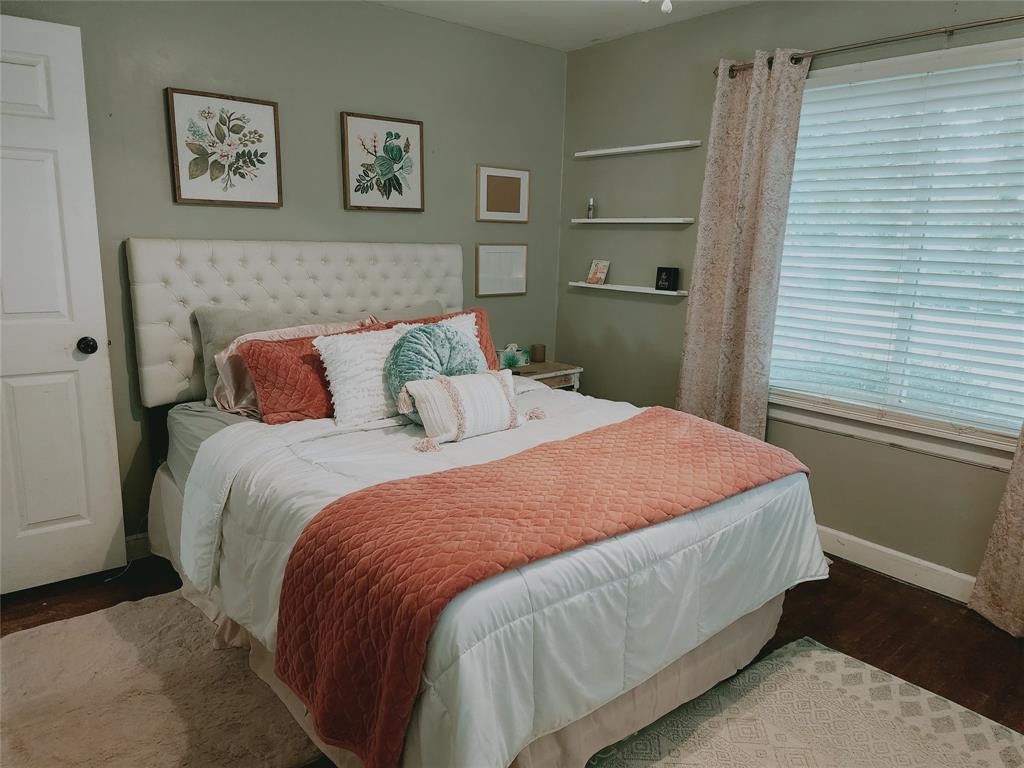2009 Beam Road Columbus, IN 47201 - Photo 21 of 26 Gallery Image 21