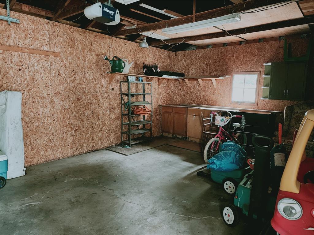 2009 Beam Road Columbus, IN 47201 - Photo 26 of 26 Gallery Image 26