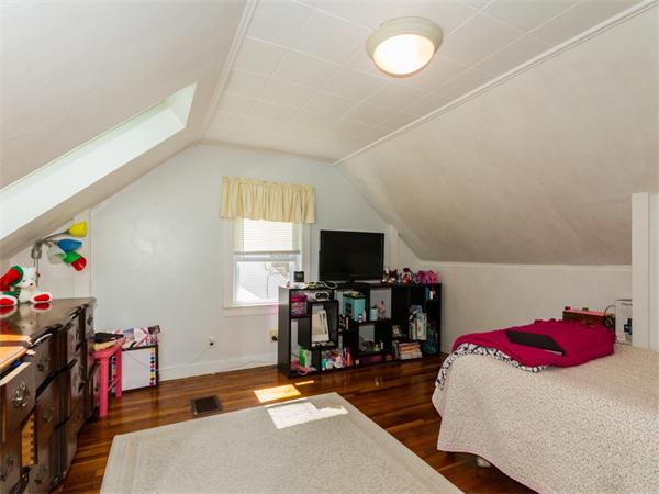 151 Beal Road Waltham, MA 02453 - Photo 9 of 16 Gallery Image 9
