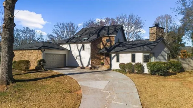 $765,000 | 130 Saddle Creek Drive, Roswell, GA 30076