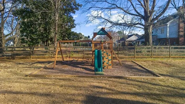 $765,000 | 130 Saddle Creek Drive, Roswell, GA 30076