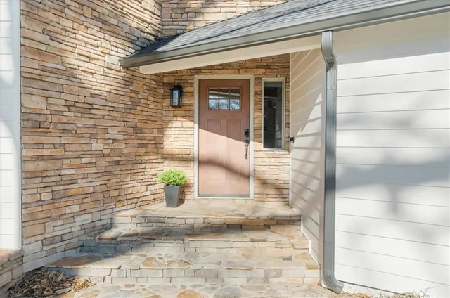 $765,000 | 130 Saddle Creek Drive, Roswell, GA 30076