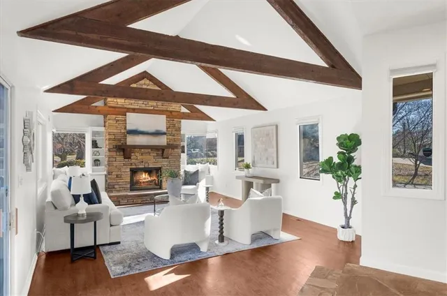 $765,000 | 130 Saddle Creek Drive, Roswell, GA 30076