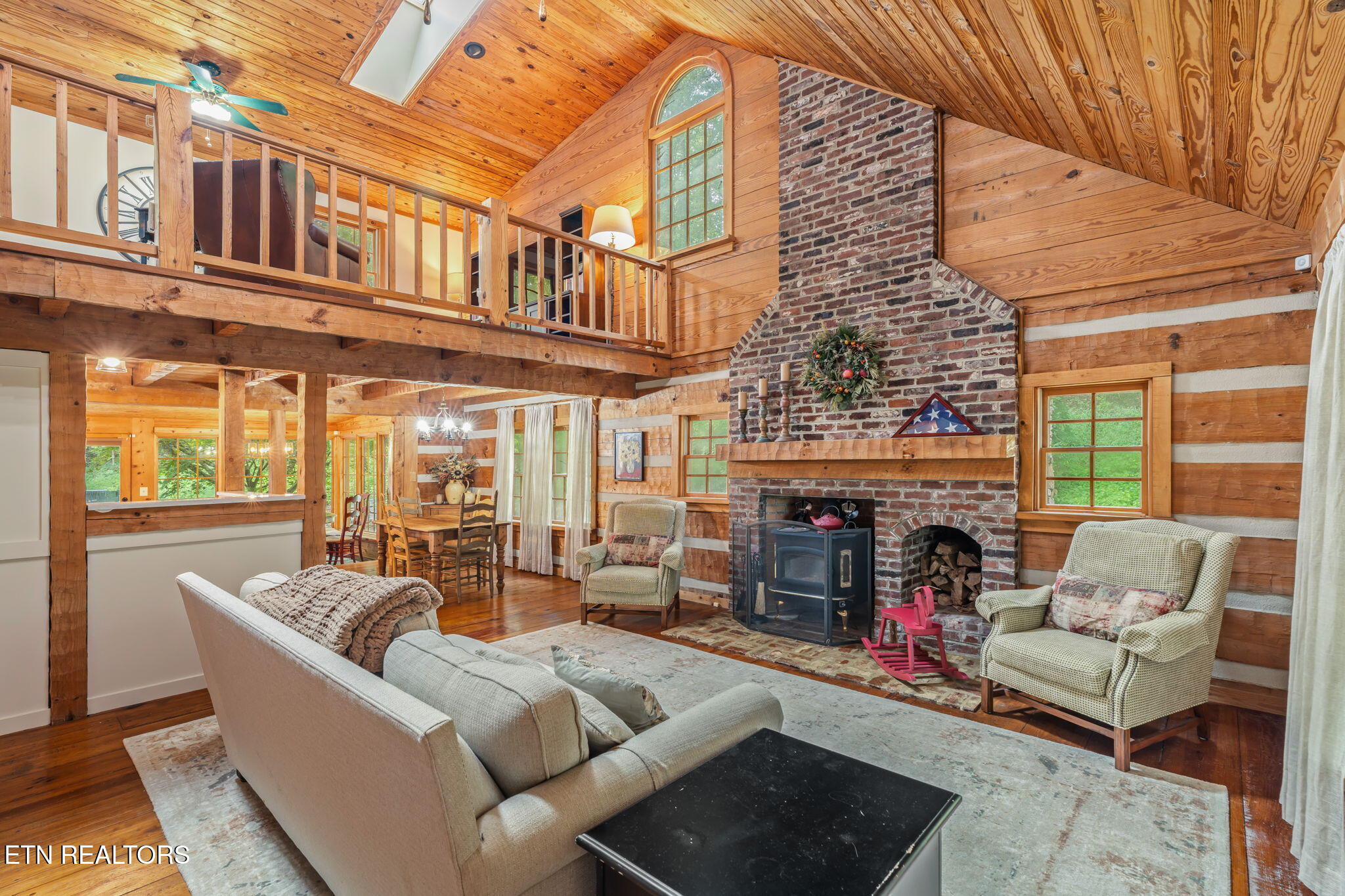 907 Paint Rock Ferry Road Kingston, TN 37763 - Photo 20 of 58 LIVING ROOM/LOFT AREA